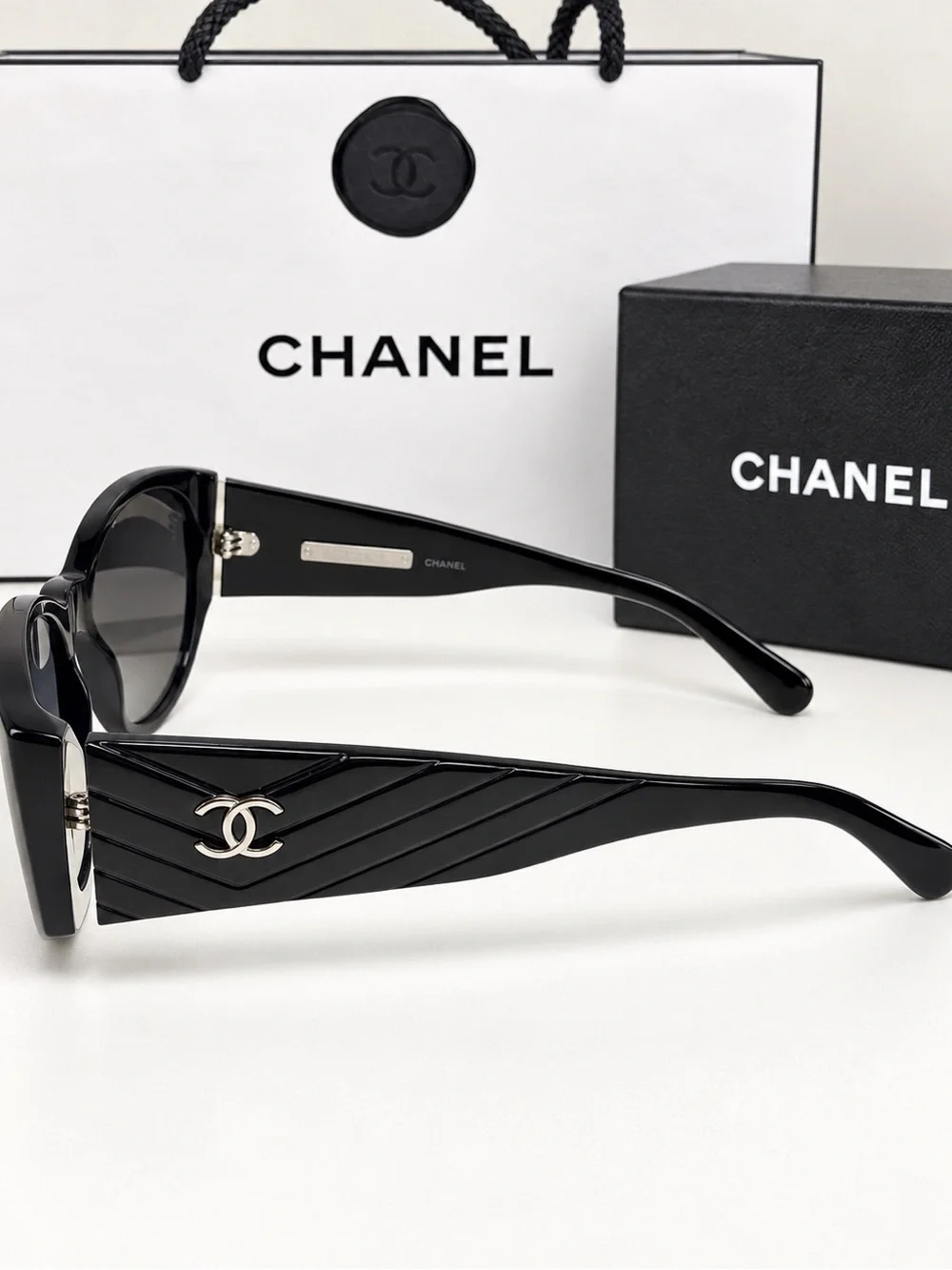 CHANEL Black Oversized Women's Sunglasses